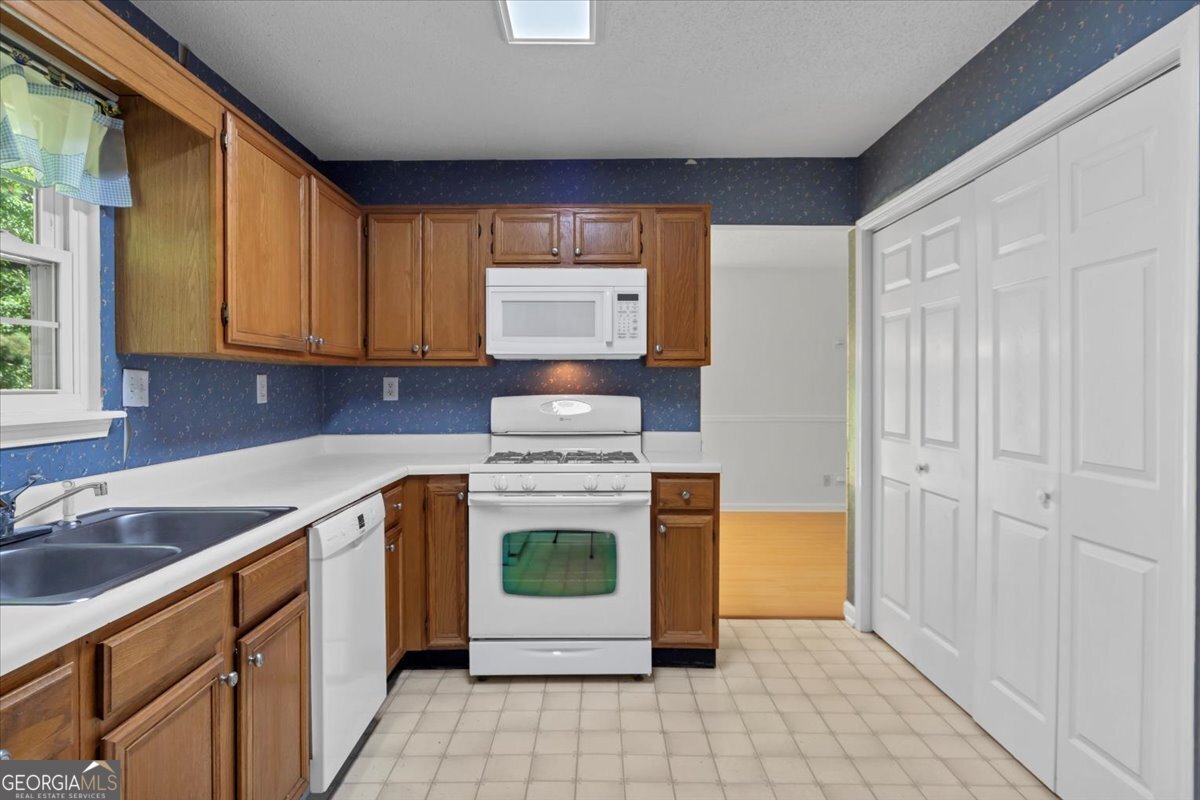 3188 Christopher Court Douglasville - 17
