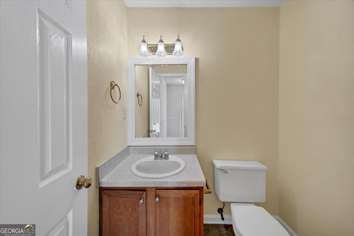 3188 Christopher Court Douglasville - 33