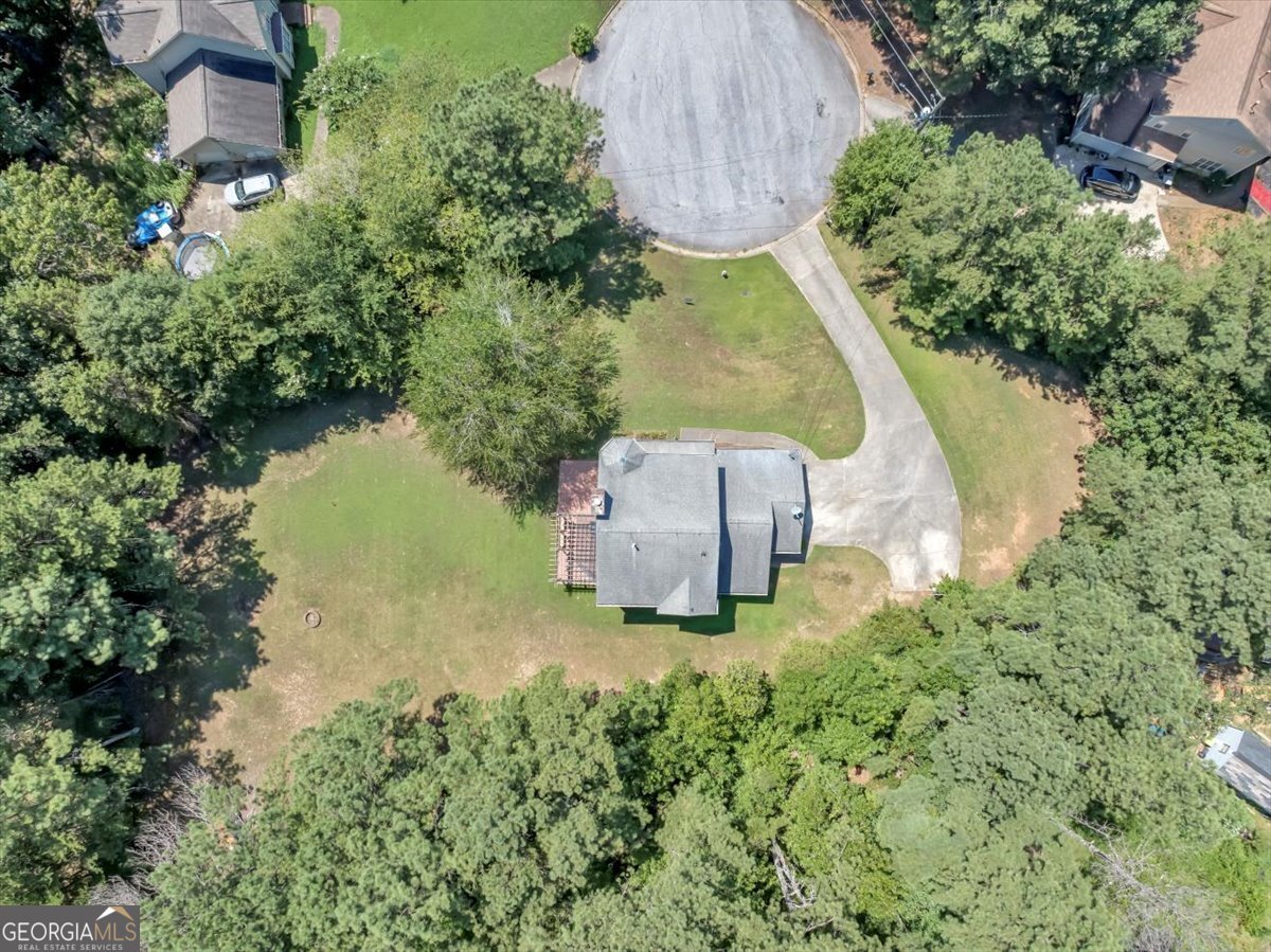 3188 Christopher Court Douglasville - 48