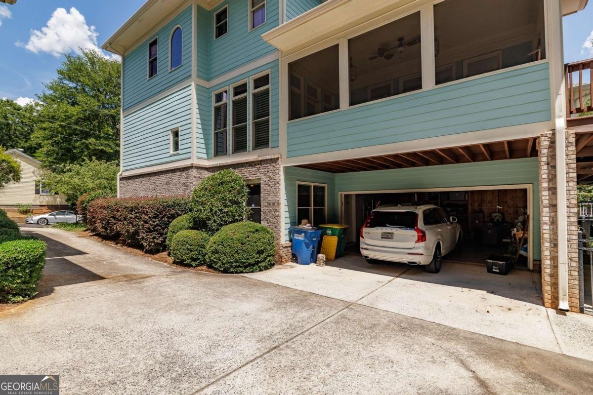 163 Easy Street Athens - 19
