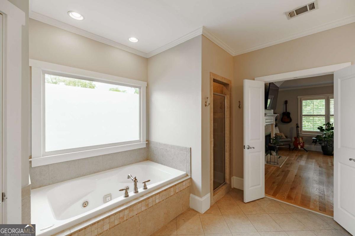 163 Easy Street Athens - 3