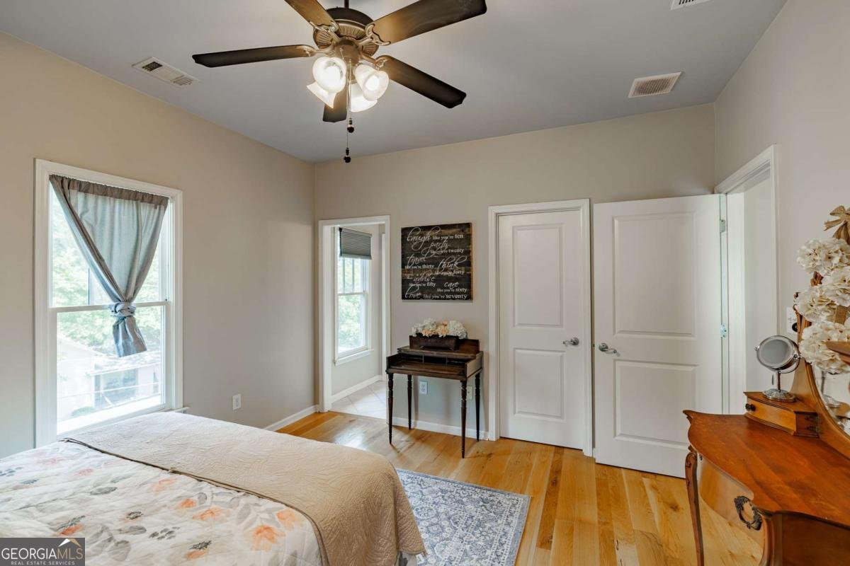 163 Easy Street Athens - 9
