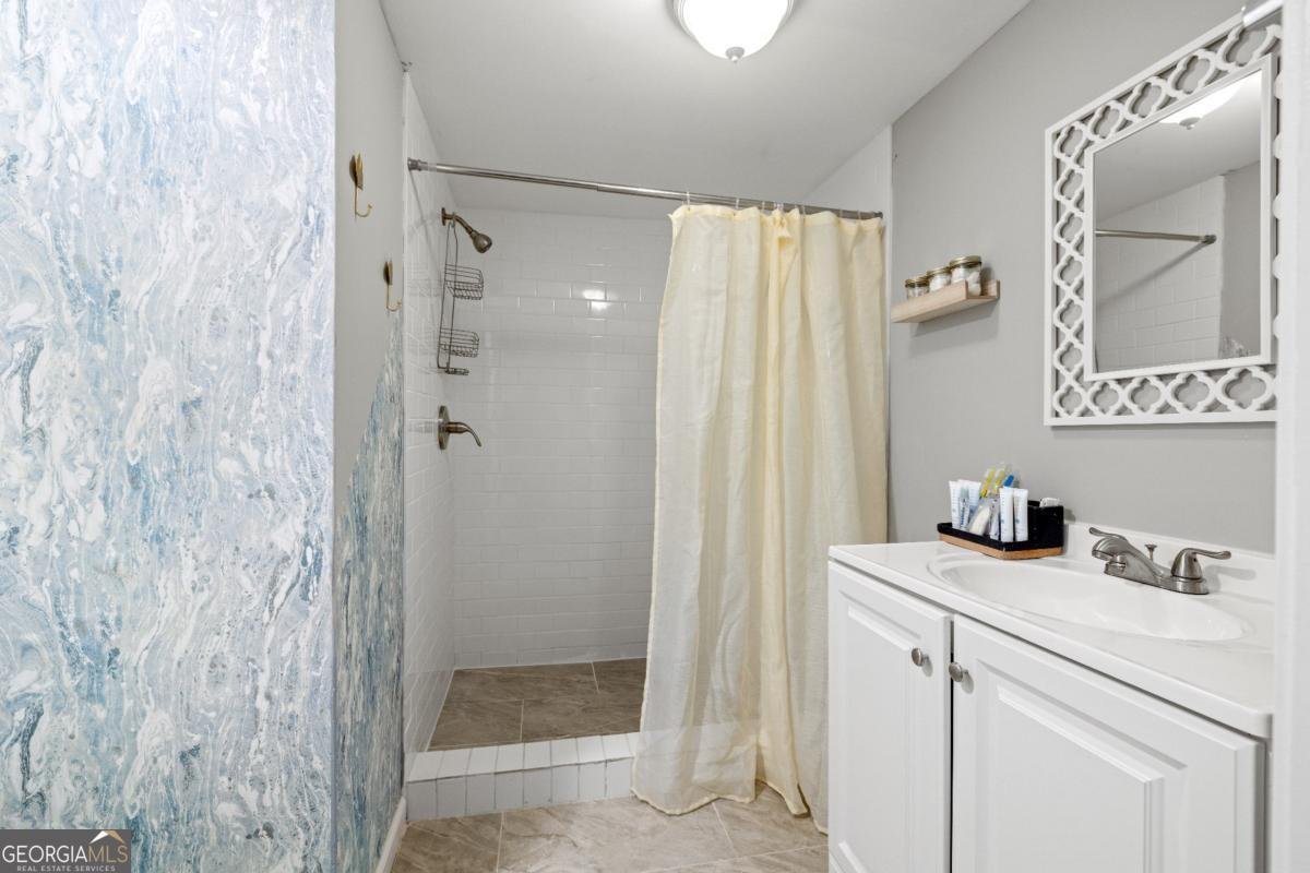 2222 Lee St Covington - 16