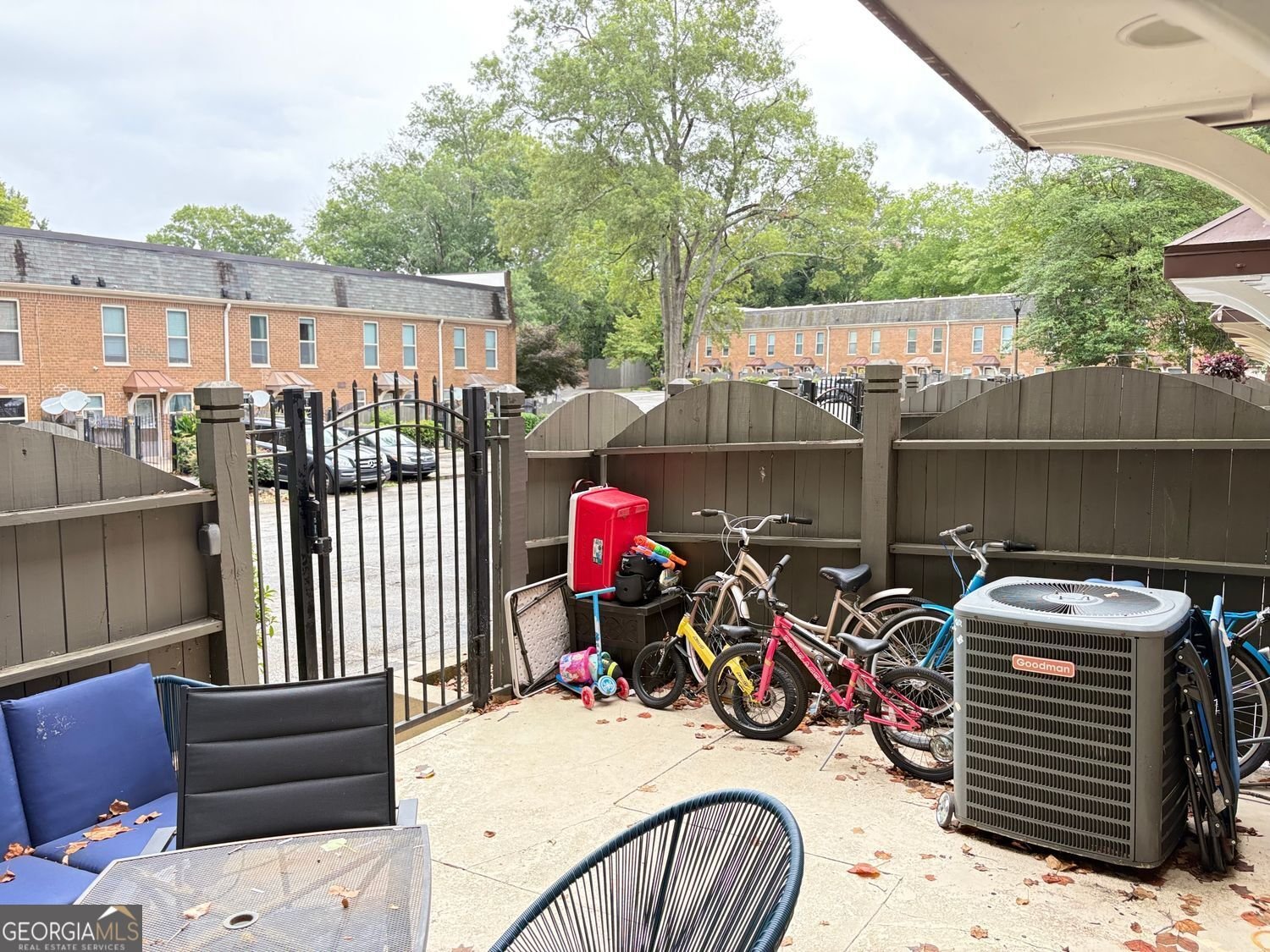 125 North River Drive Sandy Springs - 10