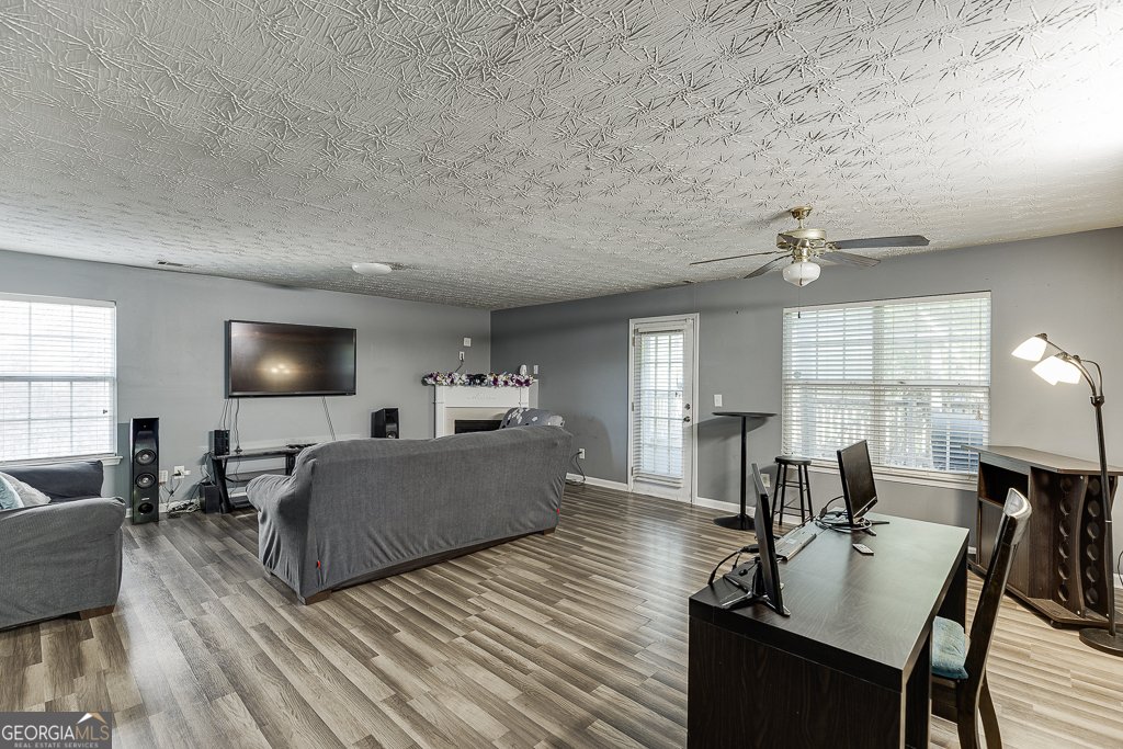 420 Townsend Bend Stockbridge - 11