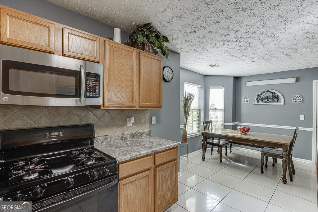 420 Townsend Bend Stockbridge - 17