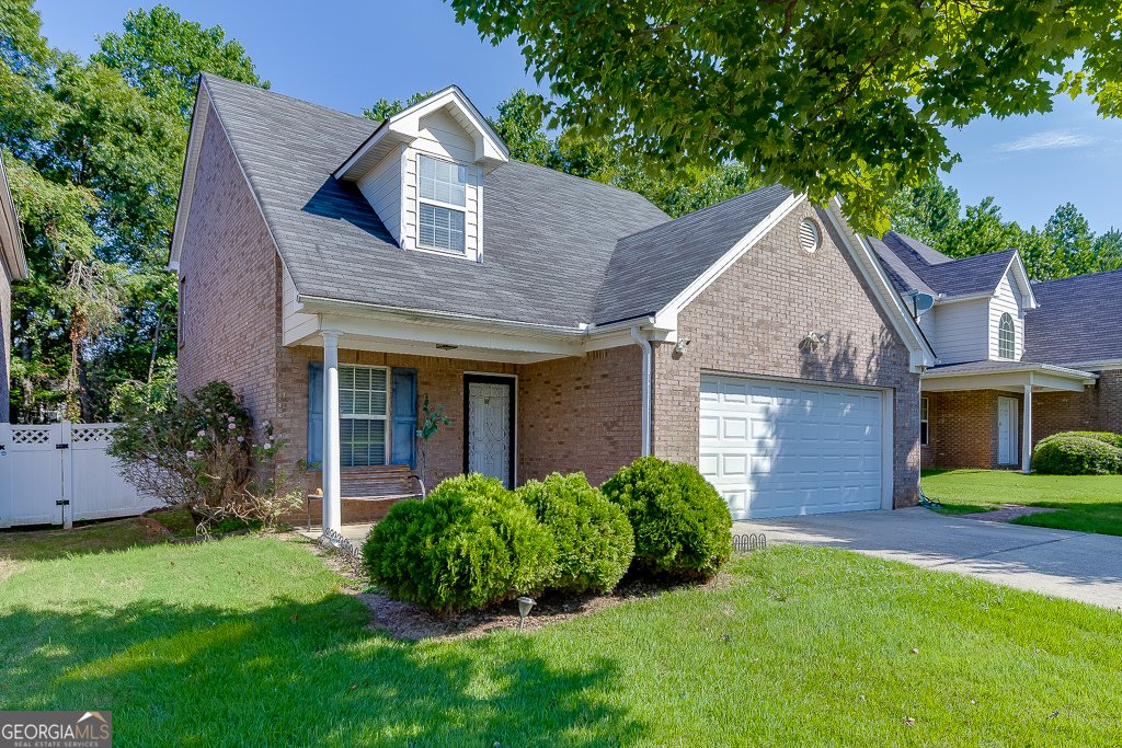 420 Townsend Bend Stockbridge - 2