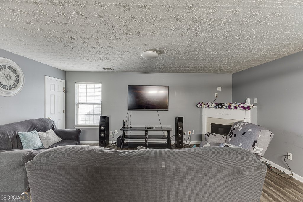 420 Townsend Bend Stockbridge - 8