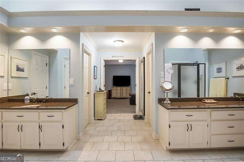 5715 Brynwood Circle Acworth - 5