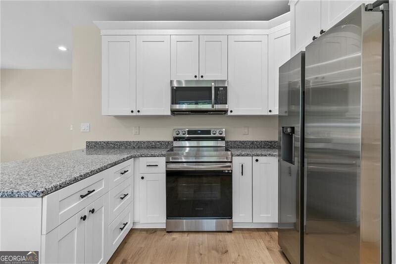 5232 Mountain Street Stone Mountain - 10
