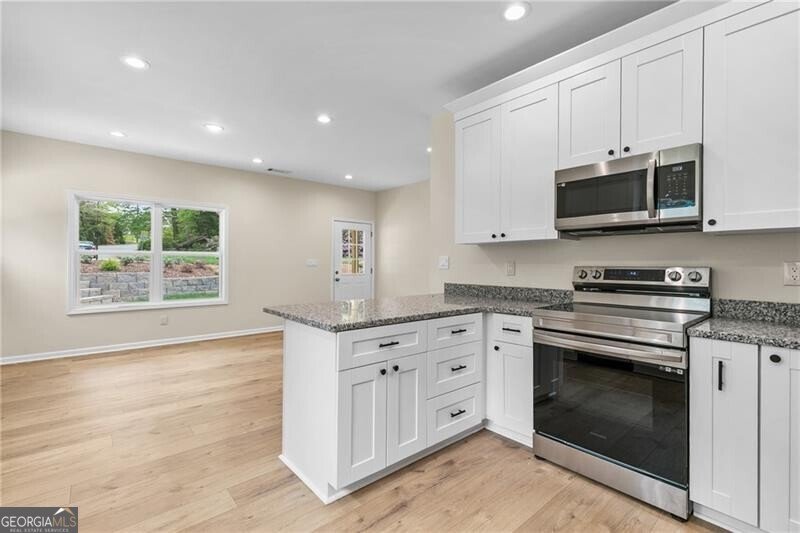 5232 Mountain Street Stone Mountain - 11