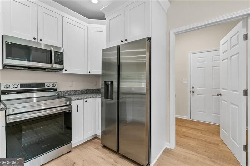 5232 Mountain Street Stone Mountain - 12