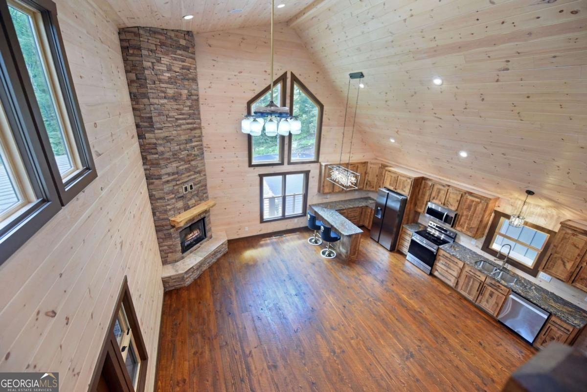1264 Sunrock Mountain Road Blue Ridge - 29