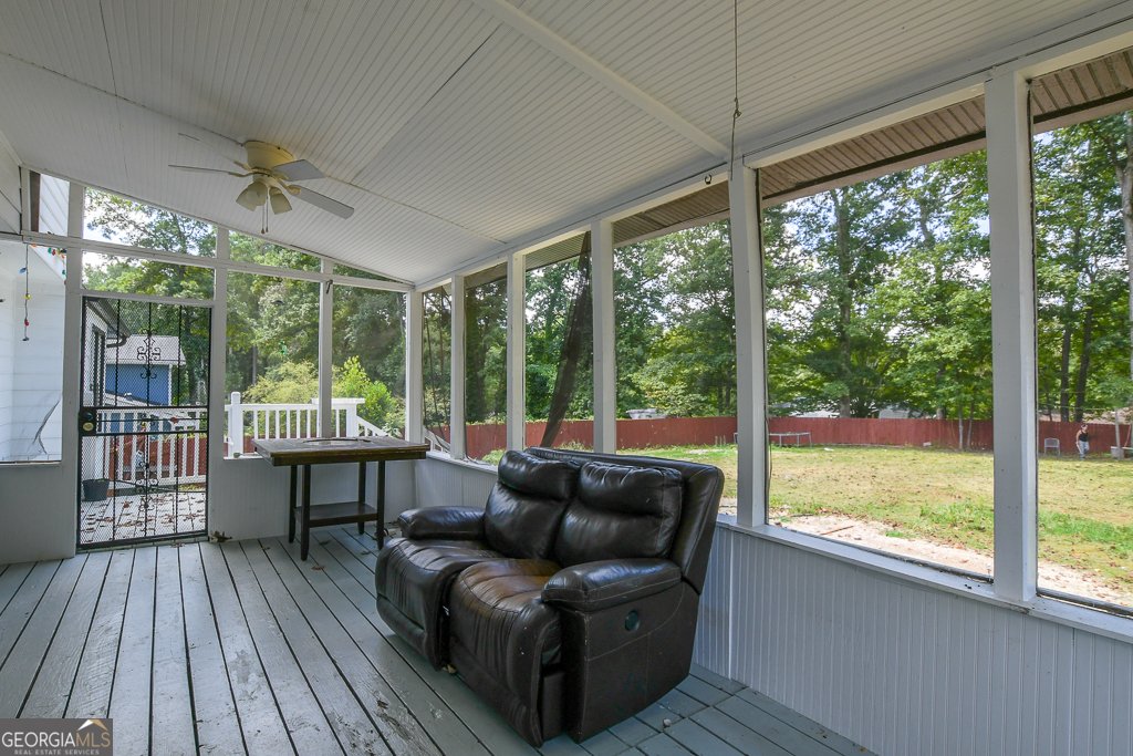 634 ROCKBOROUGH Drive Stone Mountain - 7