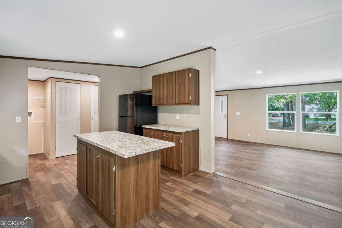 921 Marshall Fuller Rd Dallas - 6