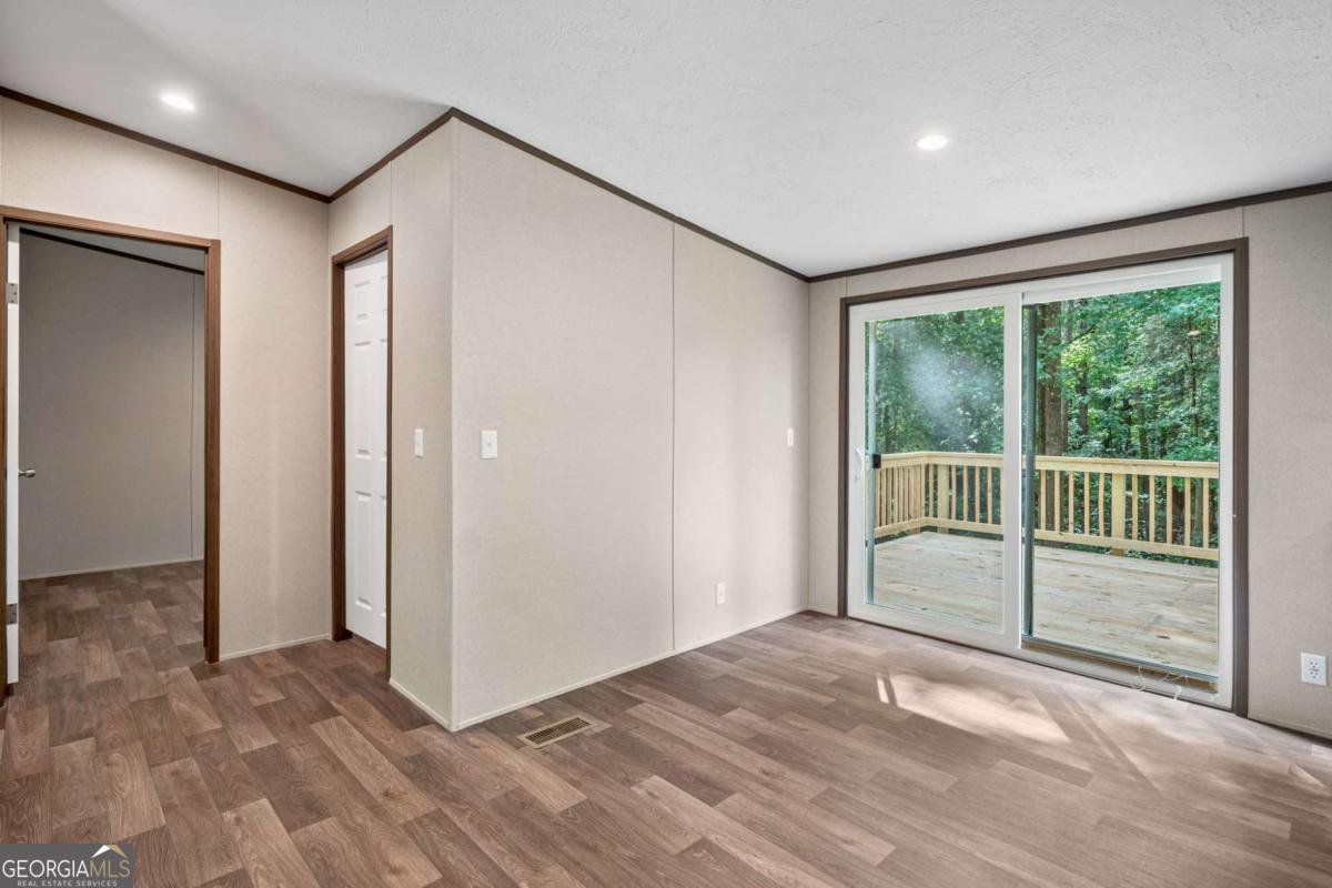 921 Marshall Fuller Rd Dallas - 8