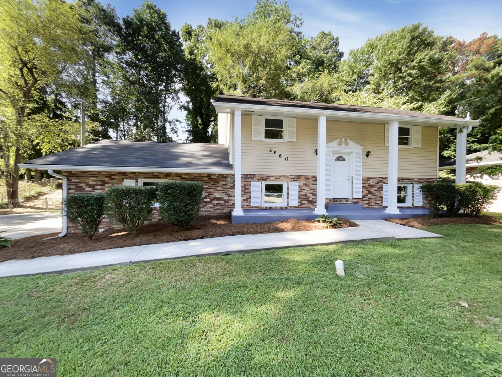 2460 Surrey Trail Atlanta - 1