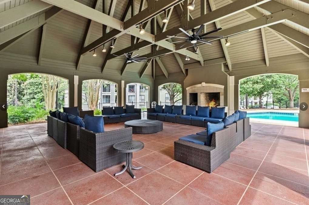 2657 Lenox Road Atlanta - 24