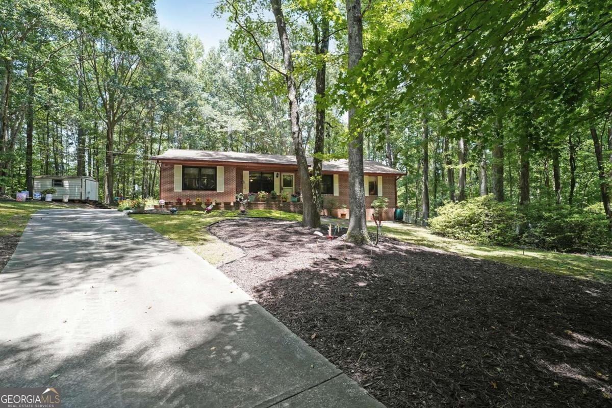 8550 High Point Road Douglasville - 1