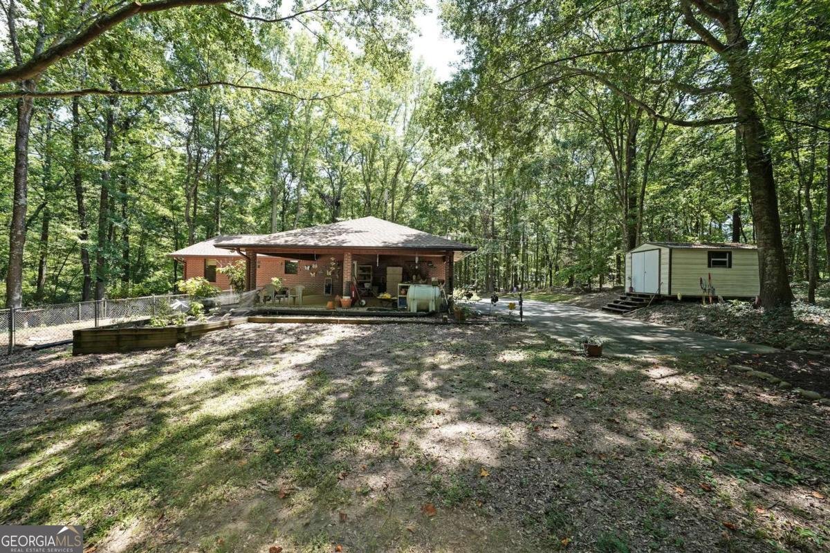8550 High Point Road Douglasville - 33