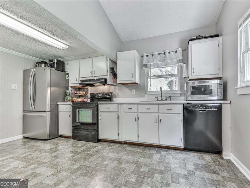 543 Holly Springs Road Woodstock - 8