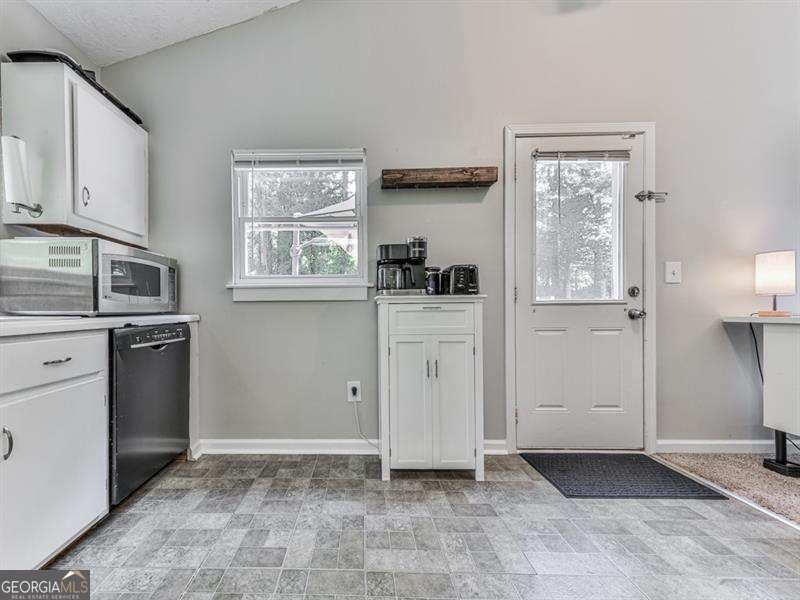 543 Holly Springs Road Woodstock - 9