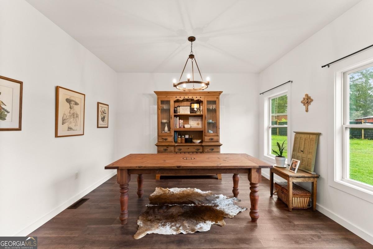 6051 Walden Road Murrayville - 17