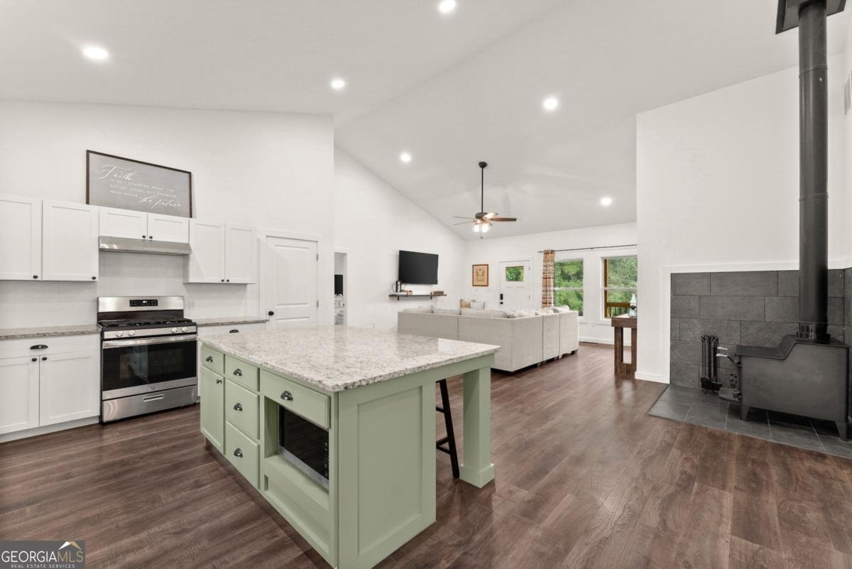 6051 Walden Road Murrayville - 19