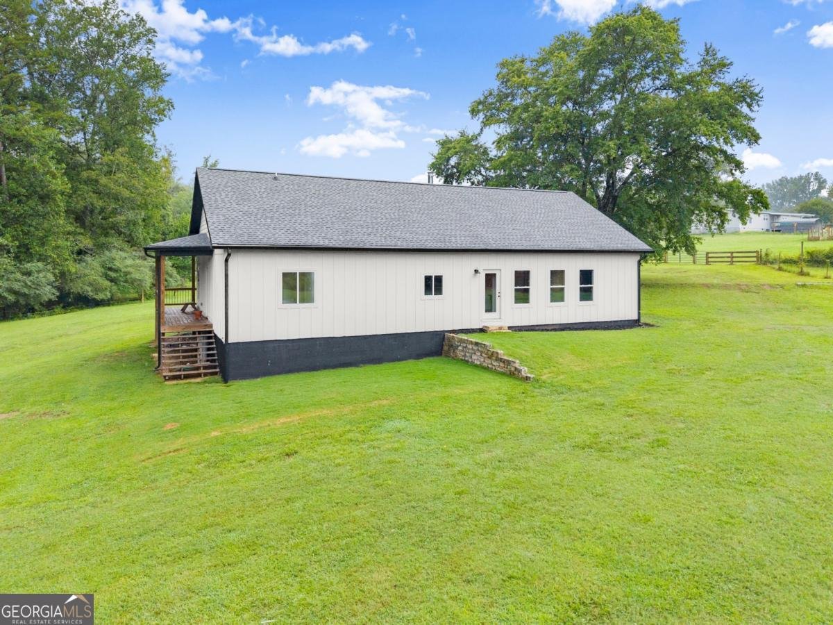 6051 Walden Road Murrayville - 38