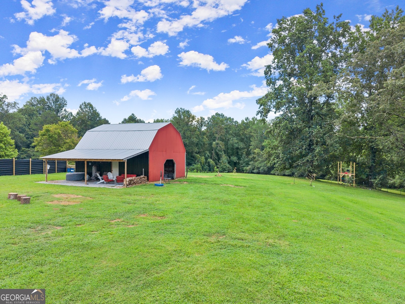 6051 Walden Road Murrayville - 55