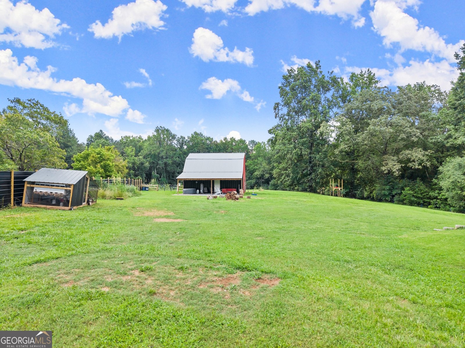 6051 Walden Road Murrayville - 62