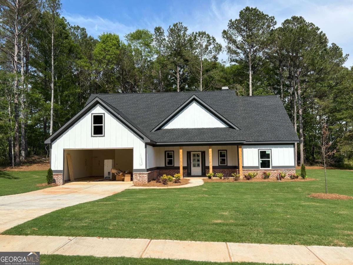 77 White Oak Way Monroe - 1