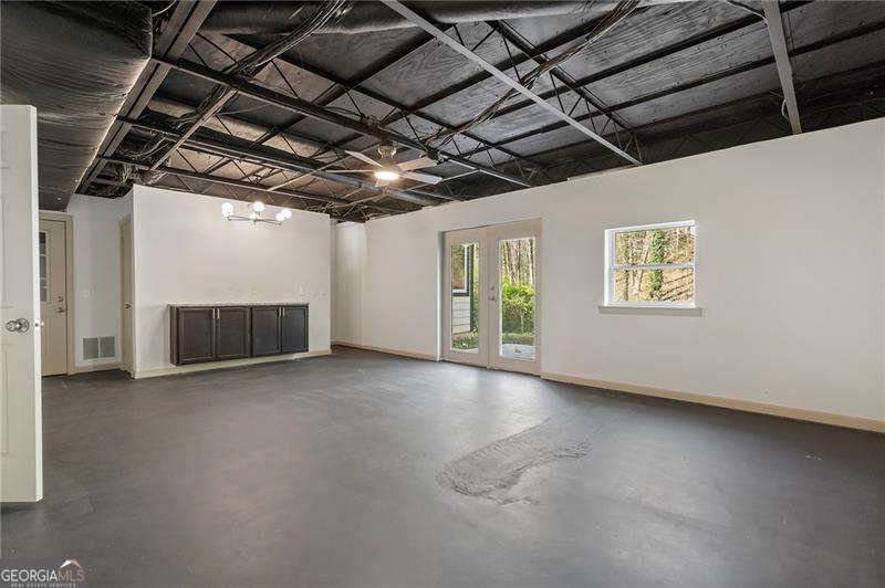 5985 Lakeside Court Gainesville - 11