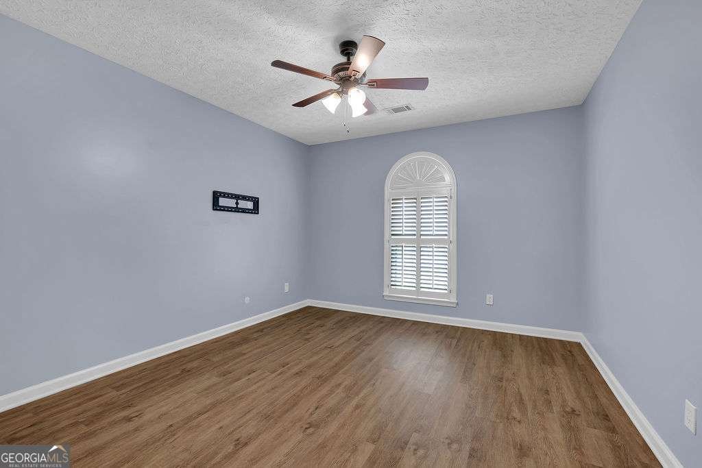 2158 Marne Glen Kennesaw - 23