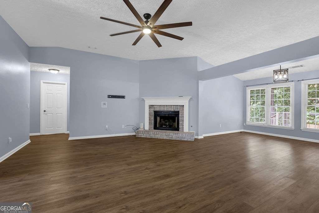 2158 Marne Glen Kennesaw - 5
