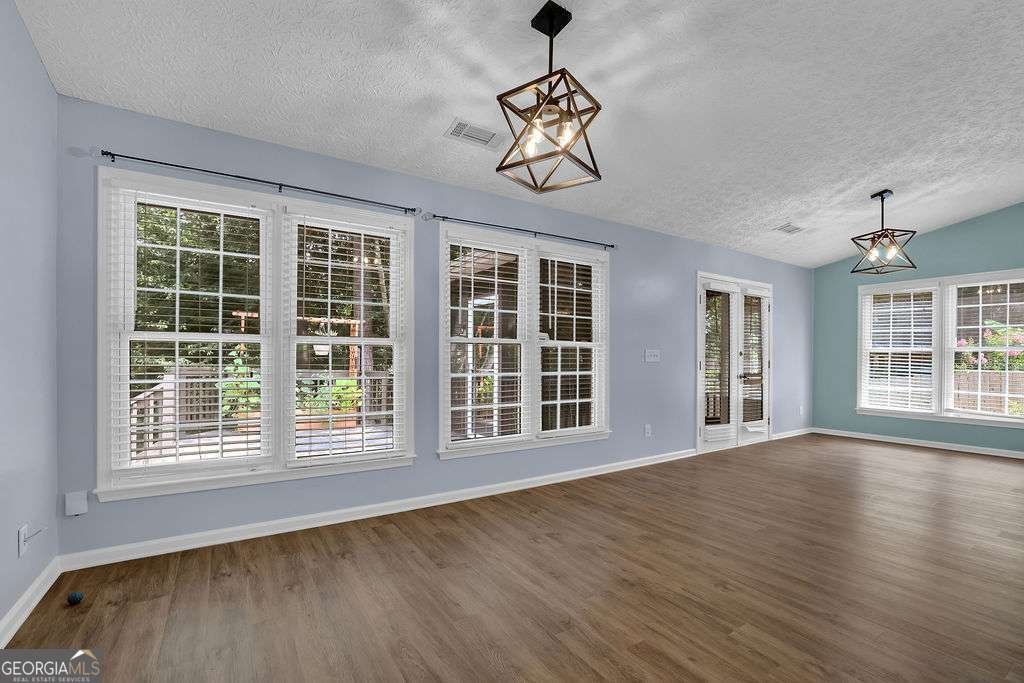 2158 Marne Glen Kennesaw - 7