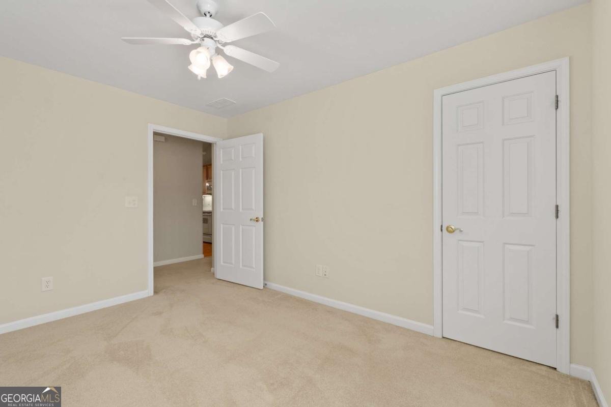 703 Somerton Place Cumming - 24