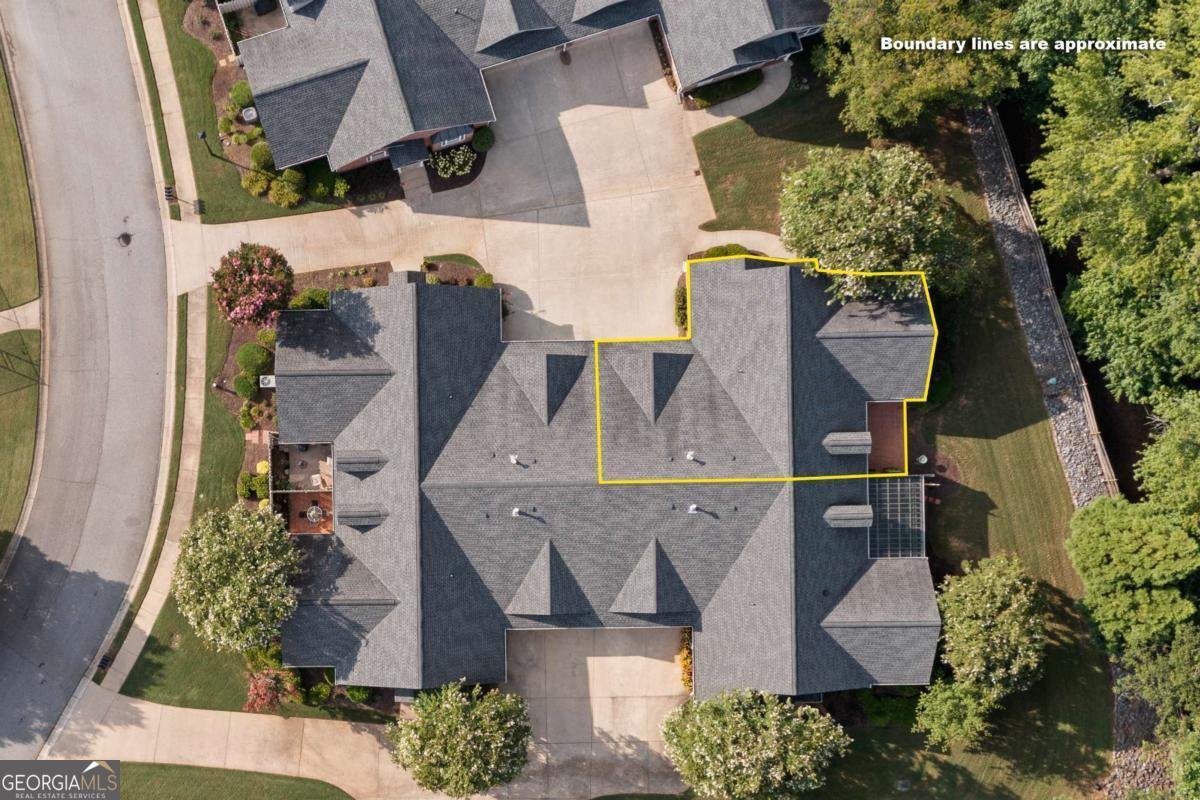 703 Somerton Place Cumming - 36