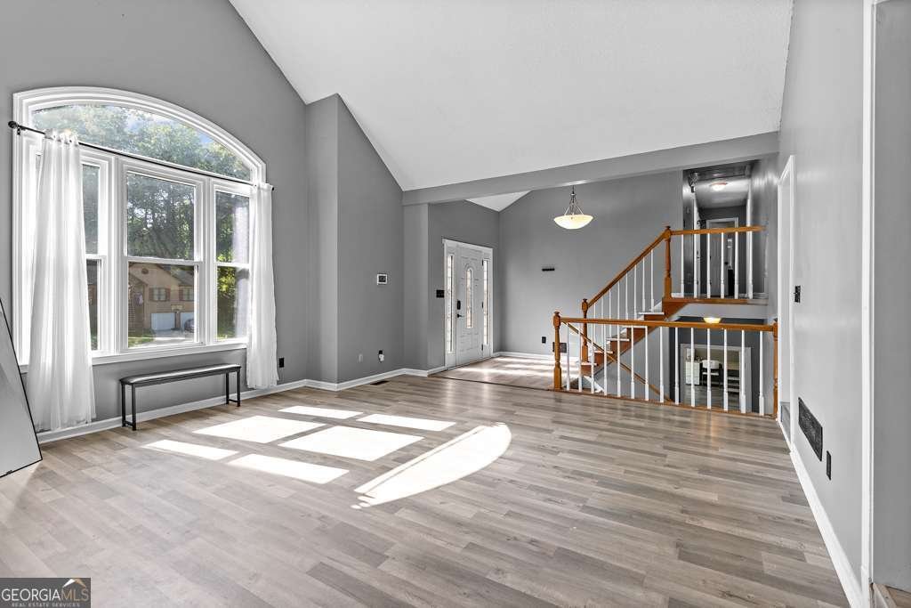 2504 Lorne Court Marietta - 10