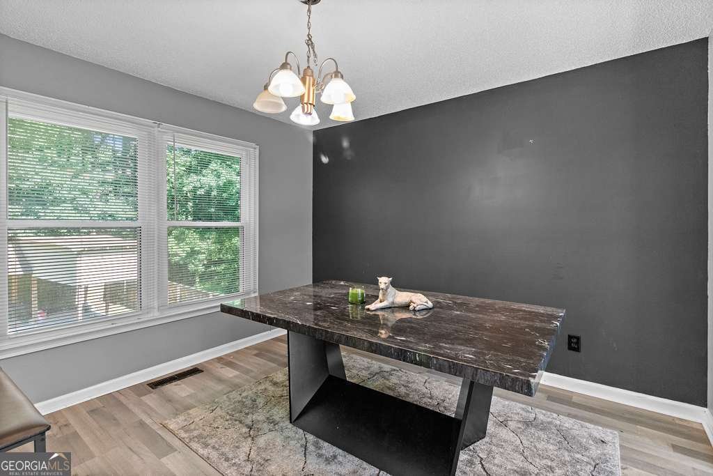 2504 Lorne Court Marietta - 12