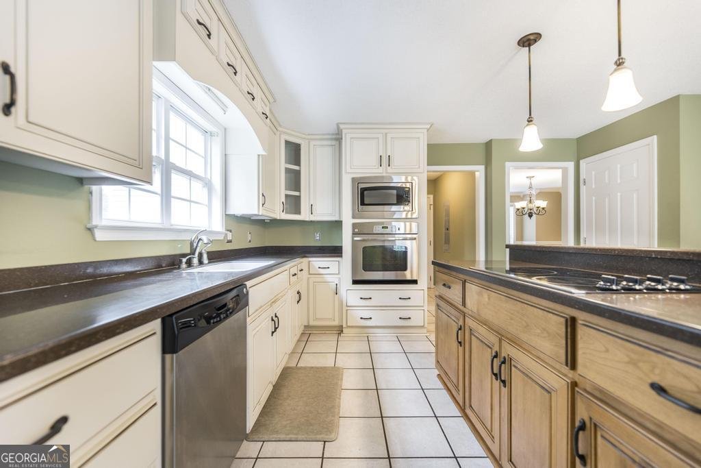 151 Bateman Lane Gray - 16