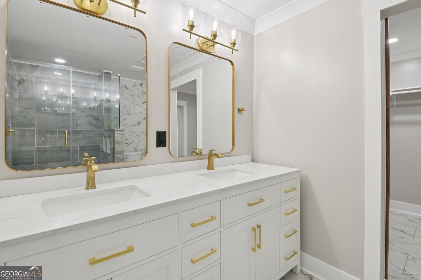 5746 SALEM Road Covington - 23