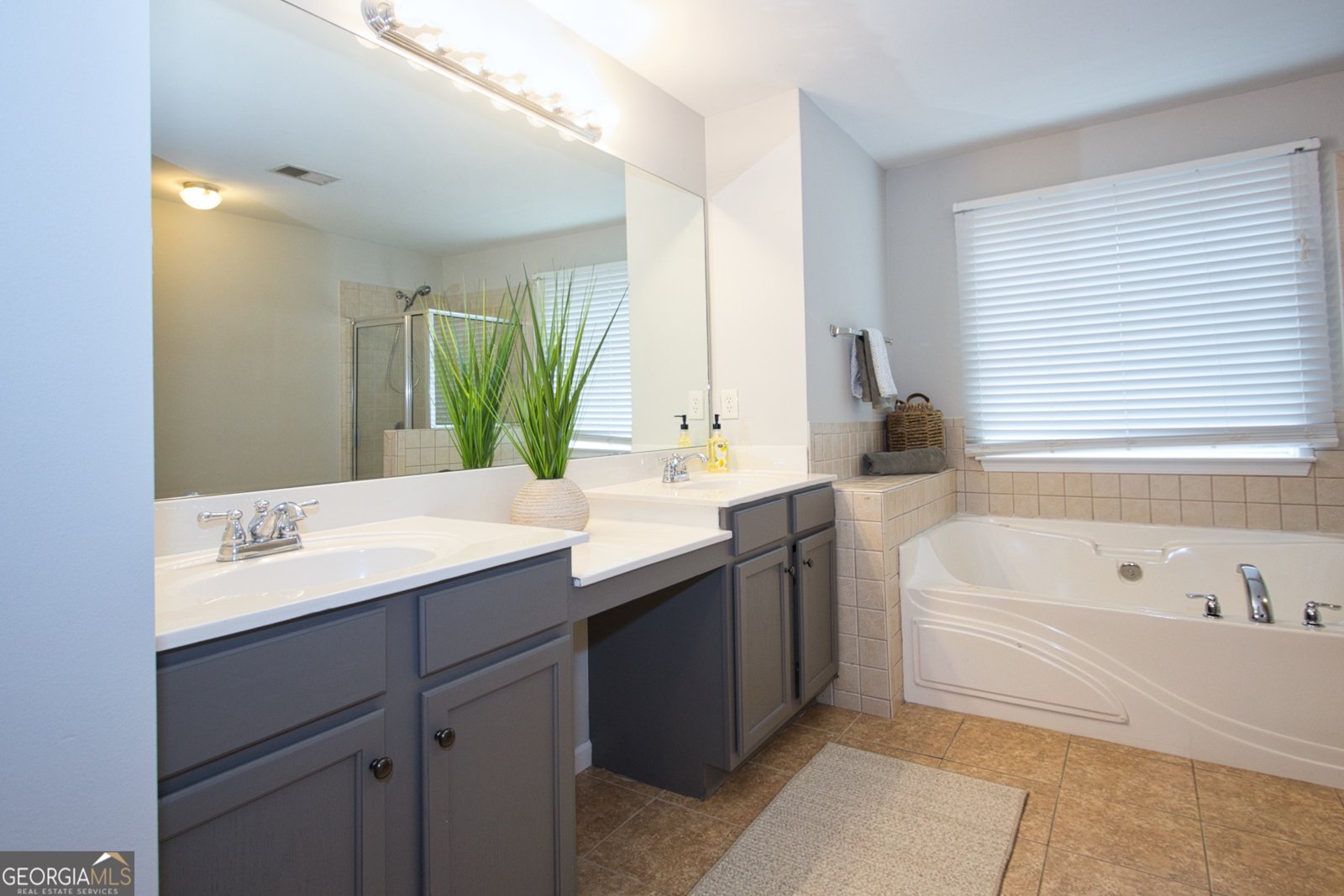 3991 Oak Field Drive Loganville - 24