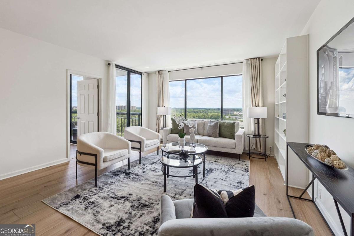 3481 Lakeside Drive Atlanta - 2