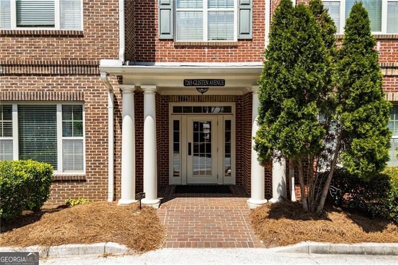 7265 Glisten Avenue Sandy Springs - 2
