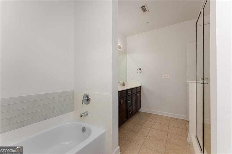 7265 Glisten Avenue Sandy Springs - 24
