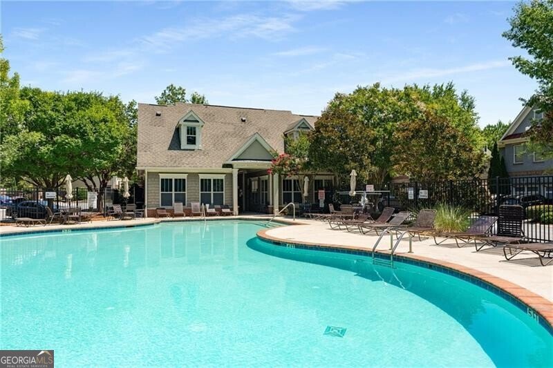 7265 Glisten Avenue Sandy Springs - 35