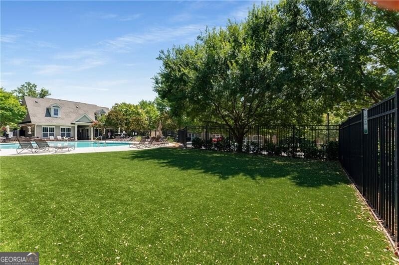 7265 Glisten Avenue Sandy Springs - 36