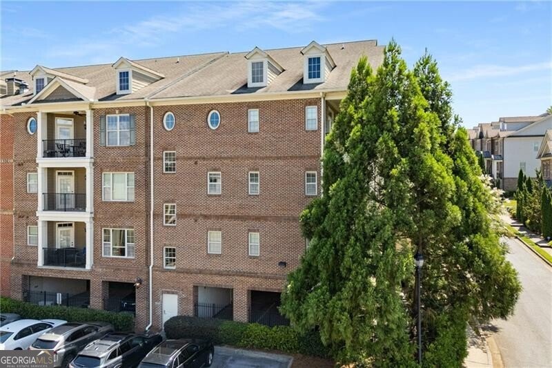 7265 Glisten Avenue Sandy Springs - 37