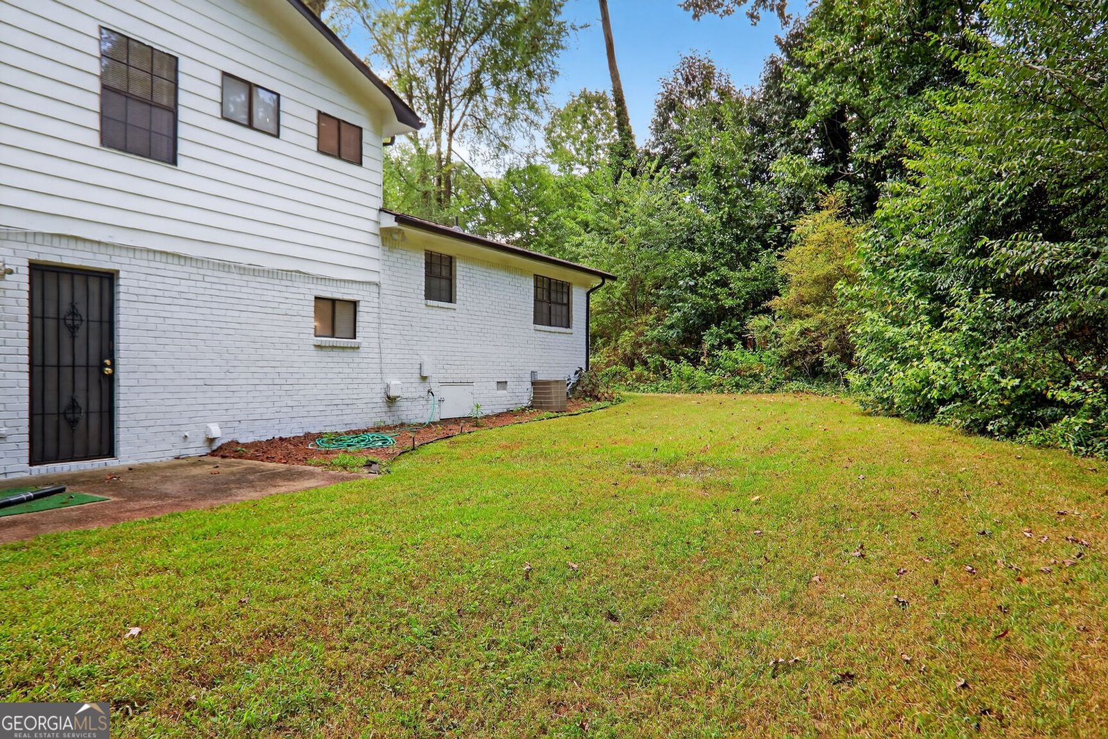 1236 Country Pine Drive Ellenwood - 27